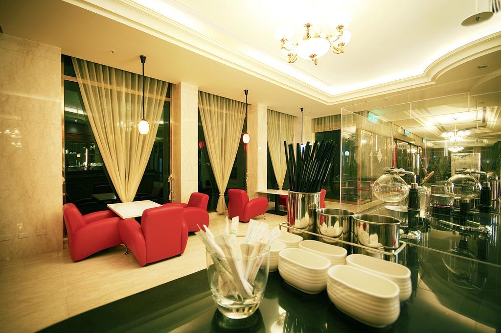 Yaling Hotel Magong Eksteriør billede